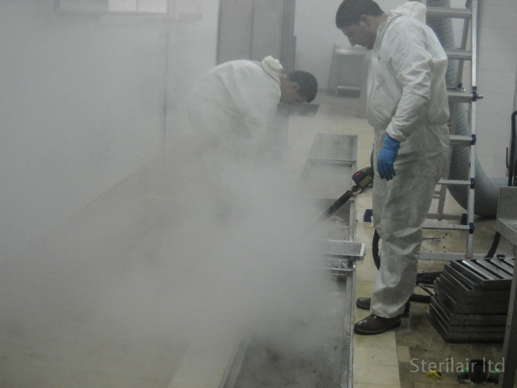 Kitchen Cleaning 12